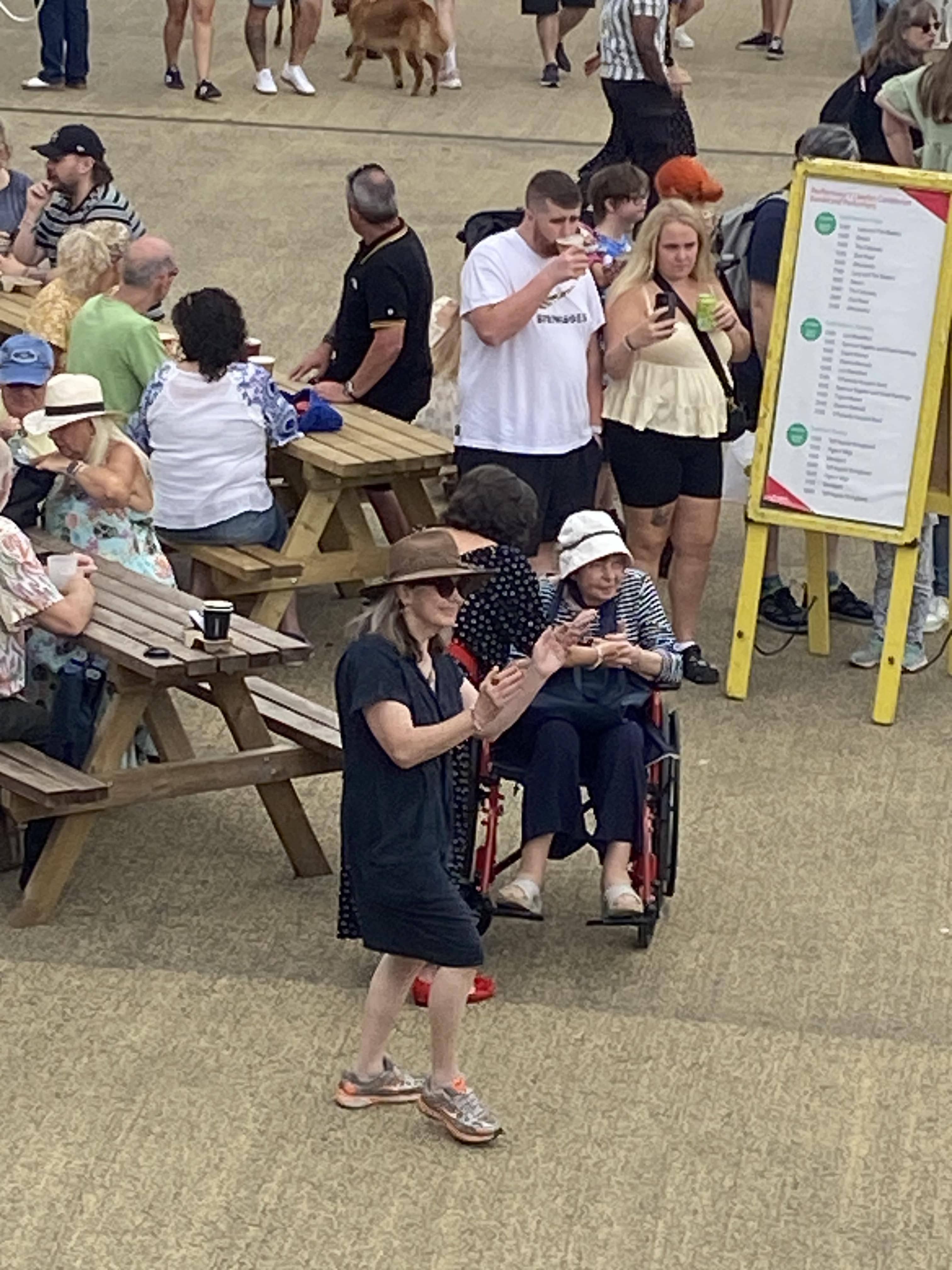foodfestival-min.jpeg